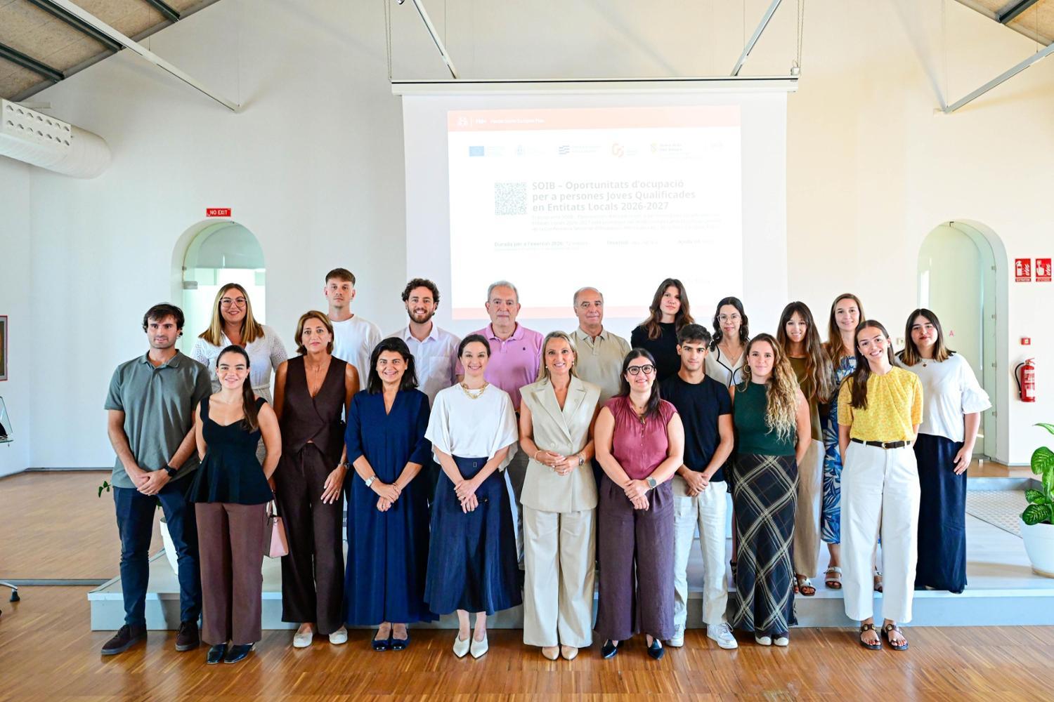 El Govern y el Ayuntamiento de Palma fomentan la contratación de 13 jóvenes cualificados a través de un innovador programa de inserción laboral