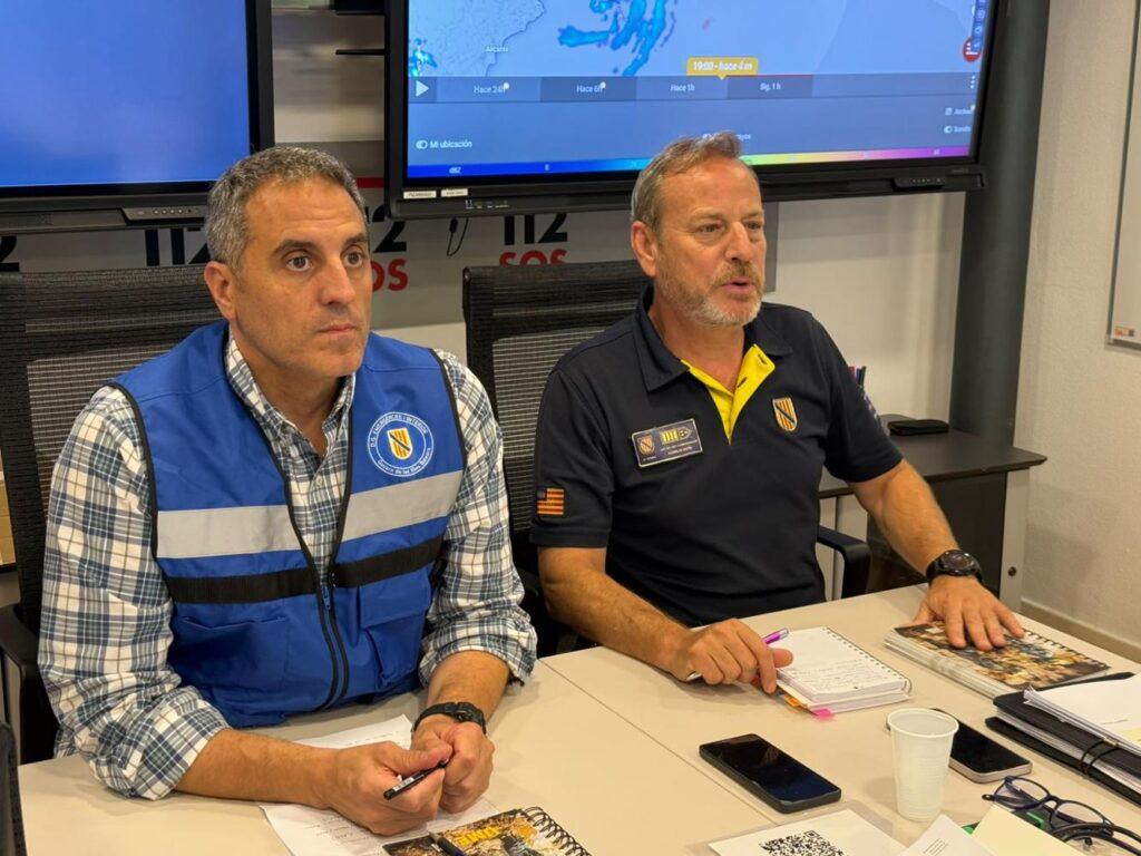 Emergencias advierte sobre la importancia de la prudencia y precaución debido a las lluvias y tormentas que persistirán esta madrugada y mañana, viernes, en Mallorca y las Pitiusas