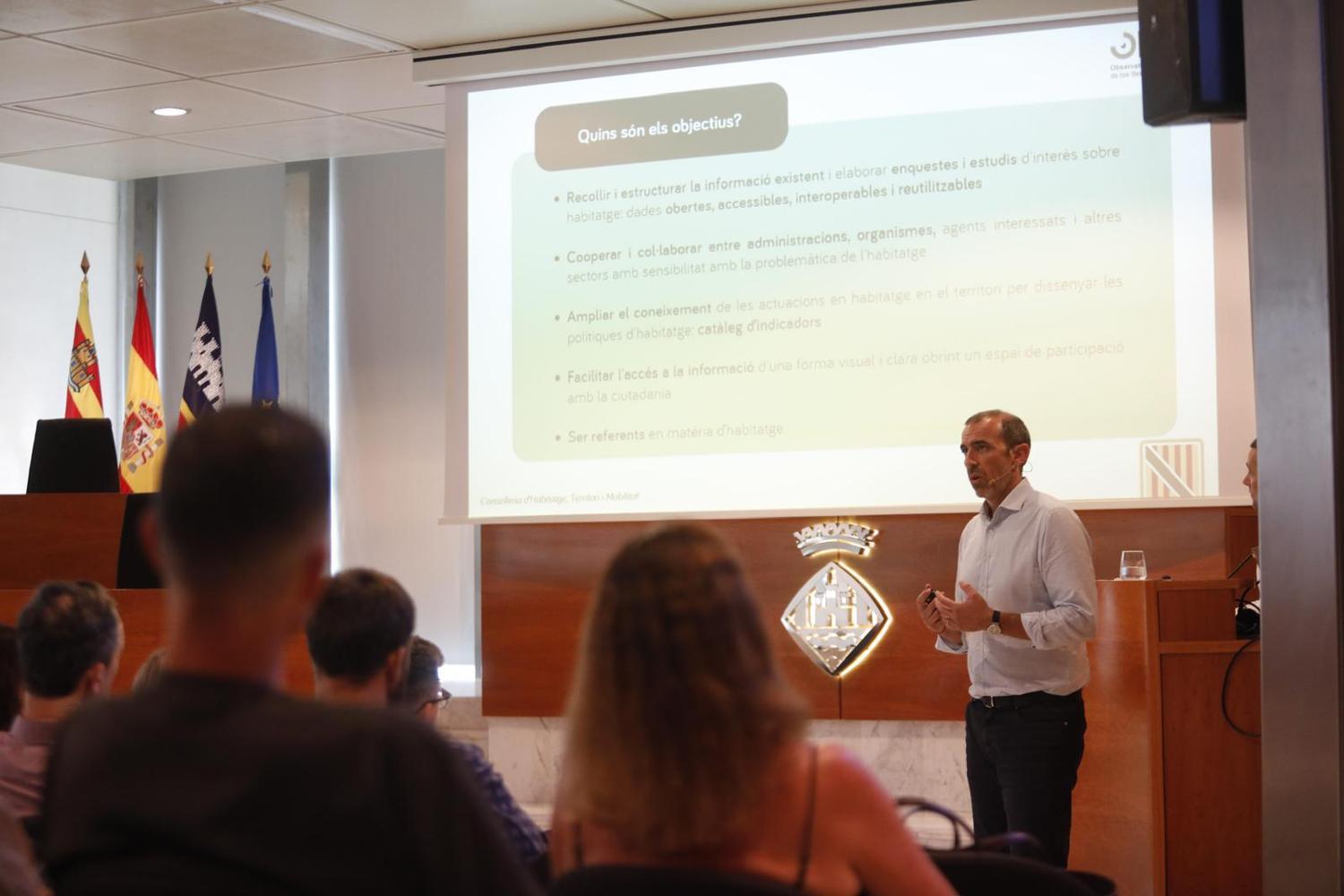 El Govern revela en Eivissa los datos clave del Observatorio de la Vivienda de las Illes Balears