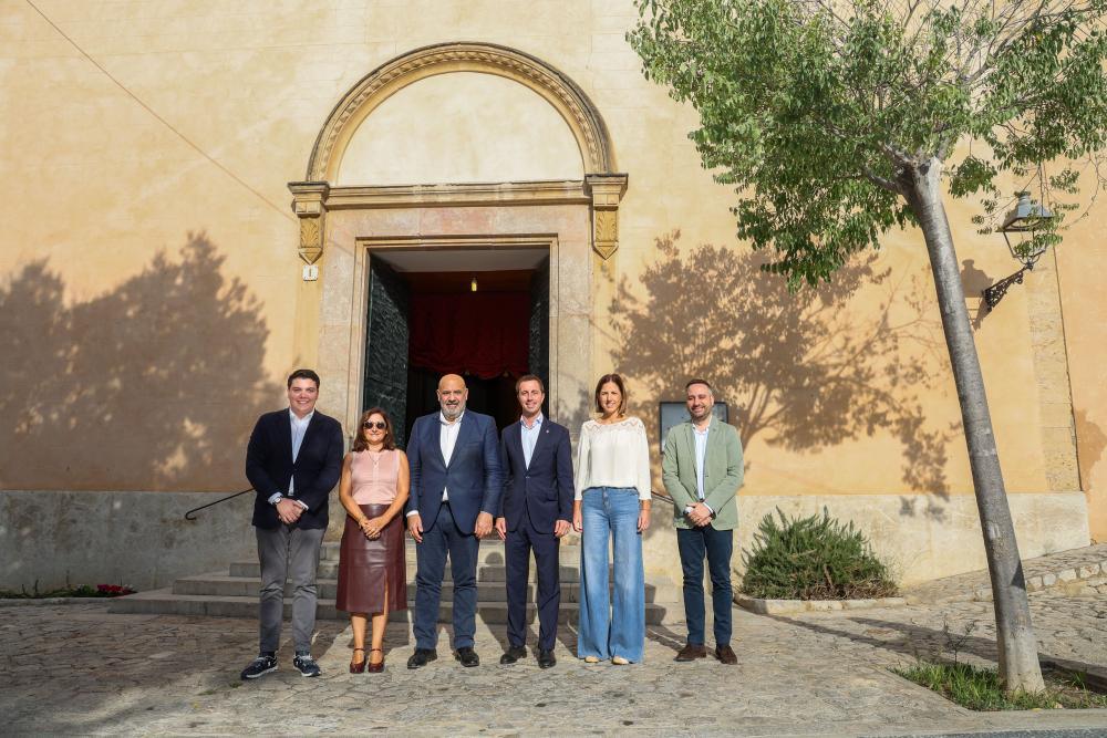 El portal principal de la iglesia de la Inmaculada Concepción de Establiments se ha restaurado gracias al Consell de Mallorca