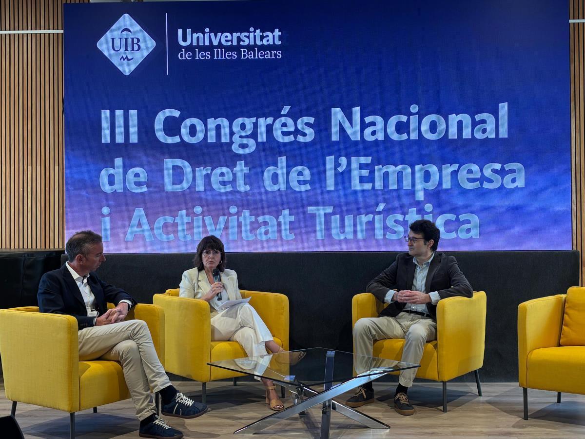 Núria Torrent da inicio al III Congreso Nacional de Derecho de la Empresa y Actividad Turística