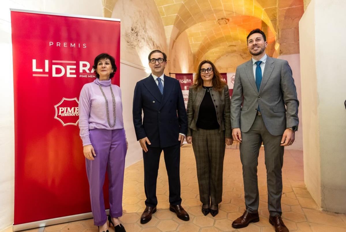 El Consell Insular firma un convenio con PIME Menorca para ofrecer cursos que mejoren la formación y gestión de las empresas de la isla