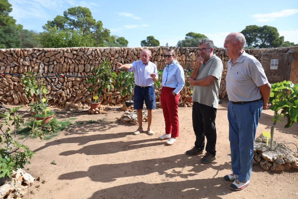 Visita de la presidenta del Govern a la finca Son Mut Nou: imágenes destacadas