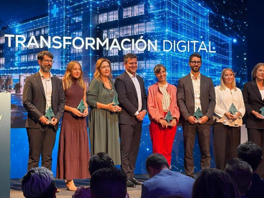 El proyecto IoREs: la historia clínica electrónica compartida del Servicio de Salud en las residencias de las Illes Balears, galardonado con el premio Ennova Health