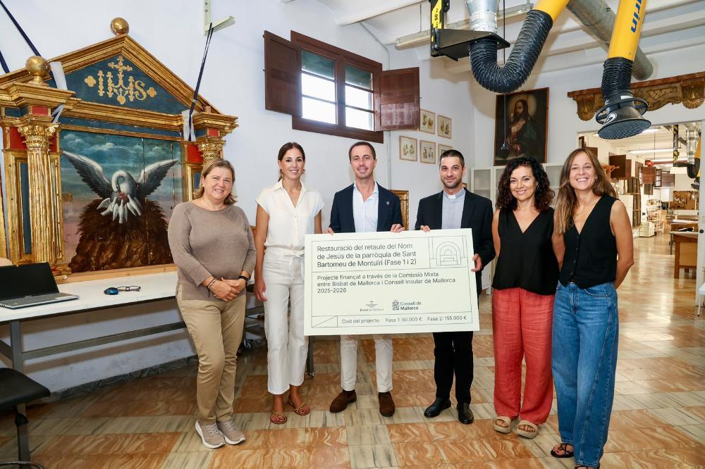 El retablo del Nombre de Jesús se acerca a su regreso a la iglesia de Sant Bartomeu de Montuïri gracias al Consell de Mallorca