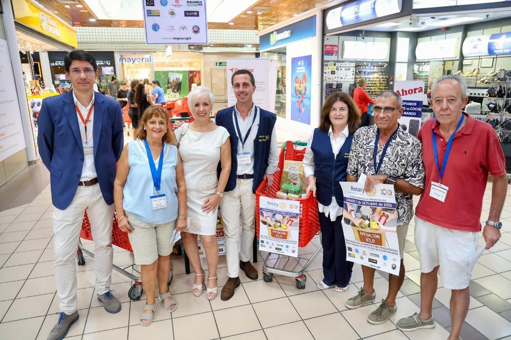 El presidente del Consell de Mallorca se une a la Operación Kilo para apoyar a quienes más lo necesitan