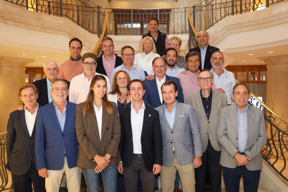 El presidente del Consell de Mallorca participa en un encuentro del Club Rotary Palma Almudaina